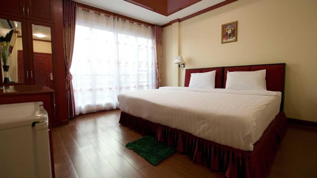 Bluebird Inn Pattaya Ngoại thất bức ảnh