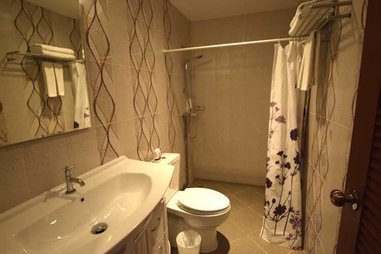 Bluebird Inn Pattaya Ngoại thất bức ảnh